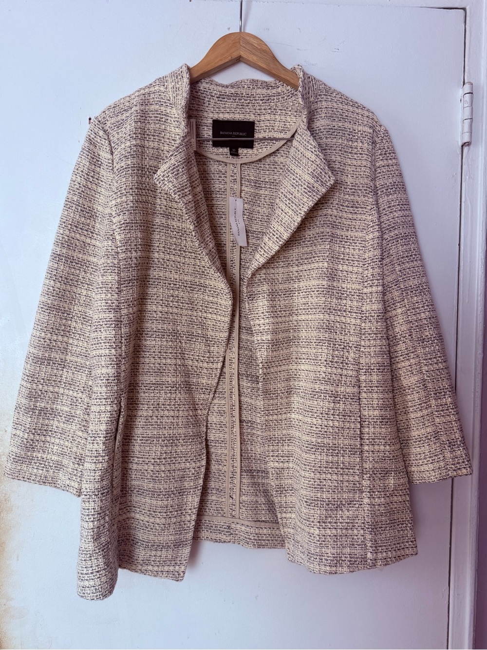 Banana Republic Tan Boucle Blazer, Size 10, New with Tags
